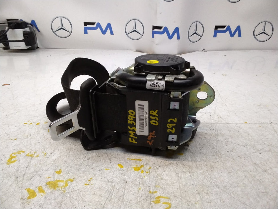 MERCEDES GLE W292 COUPE DRIVERS SIDE REAR SEATBELT A2928600285 FMS390 OSR