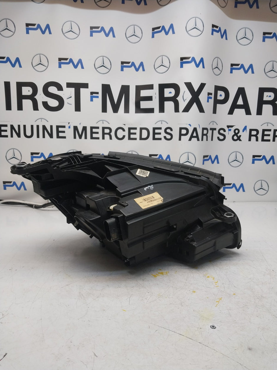 MERCEDES E-CLASS 2014 ONWARDS W213 HEADLIGHT PASSENGER  NS A2139066504 FMH153