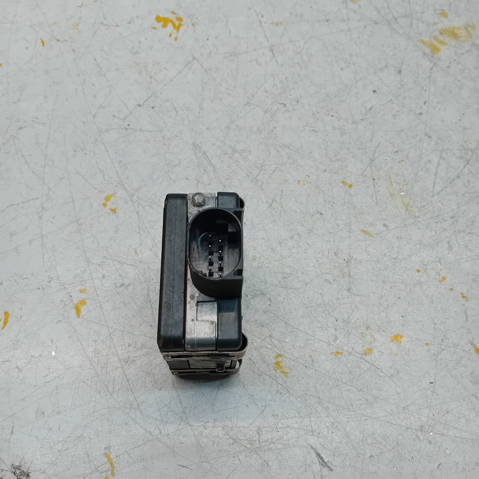 MERCEDES  A-CLASS FRONT RADAR SENSOR MODULE UNIT 2020 W177 A0009058913 FM001115