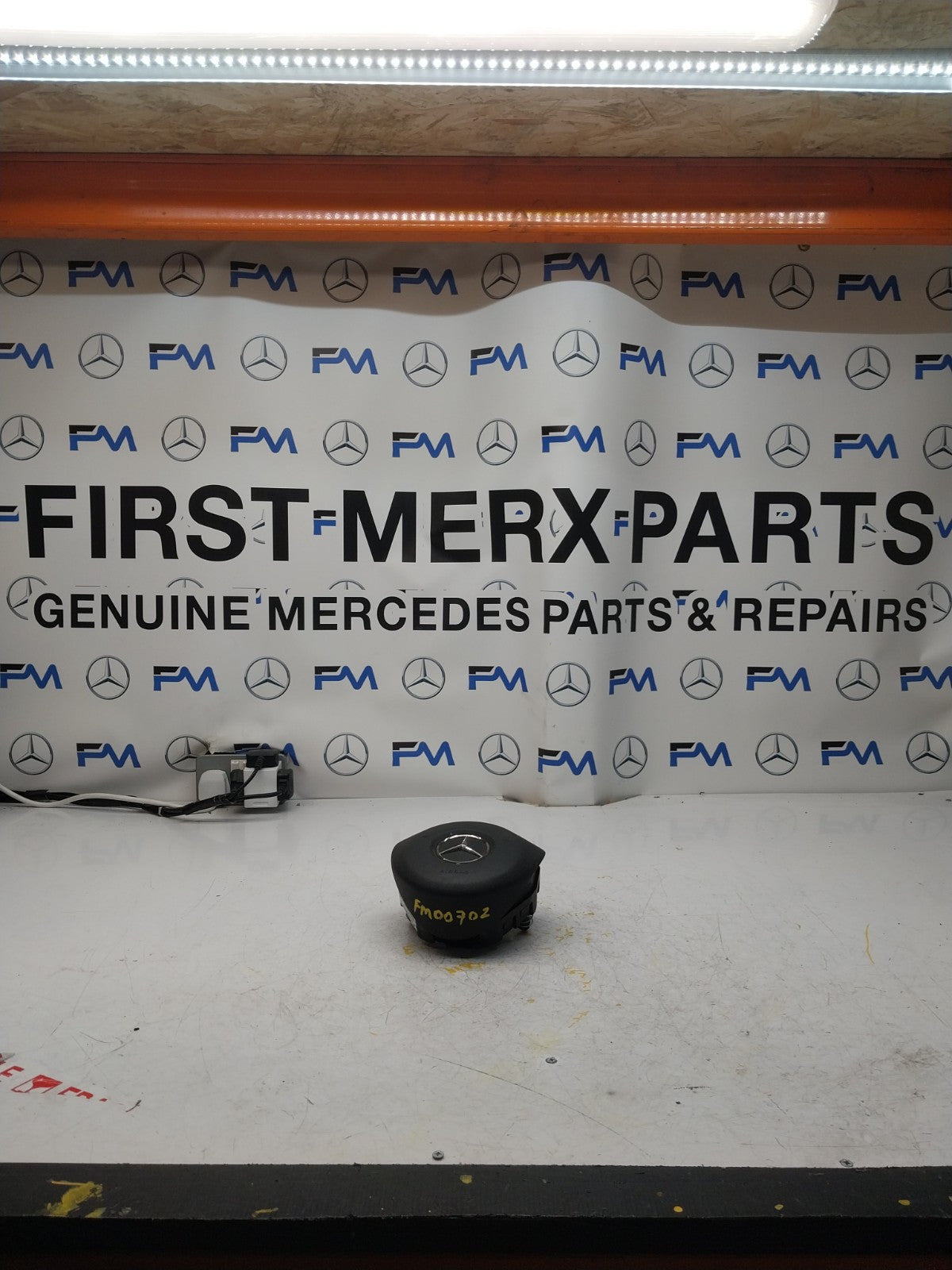 MERCEDES C-CLASS W205 STEERING WHEEL AIRBAG 308998699162-AD FM00702
