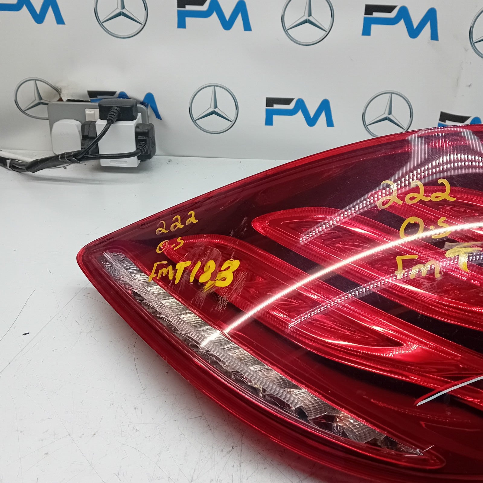 MERCEDES S-CLASS W222 DRIVER SIDE OS REAR TAIL LIGHT FMT183 2016 A2229065501