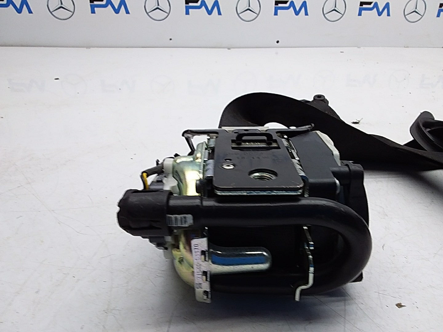 MERCEDES C-CLASS W204 SEAT BELT FRONT LEFT PASSENGER SIDE A2048602385 FMS222 NSF