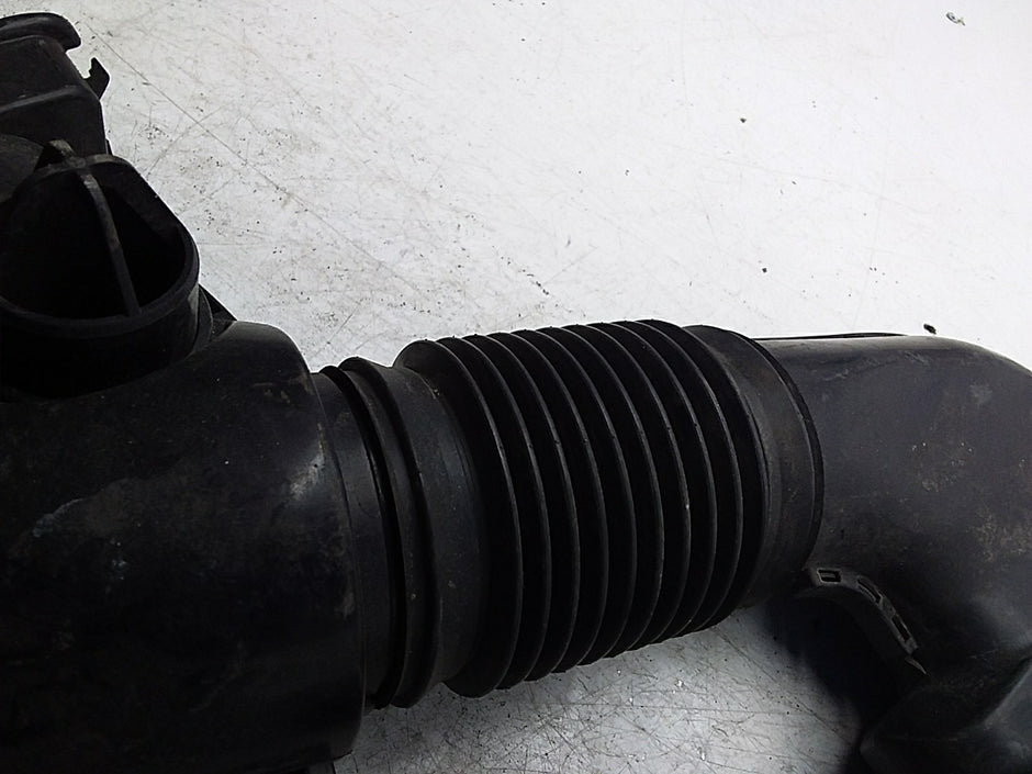 MERCEDES-BENZ E-CLASS A213 AIR INTAKE TUBE A6540940097 FMI06