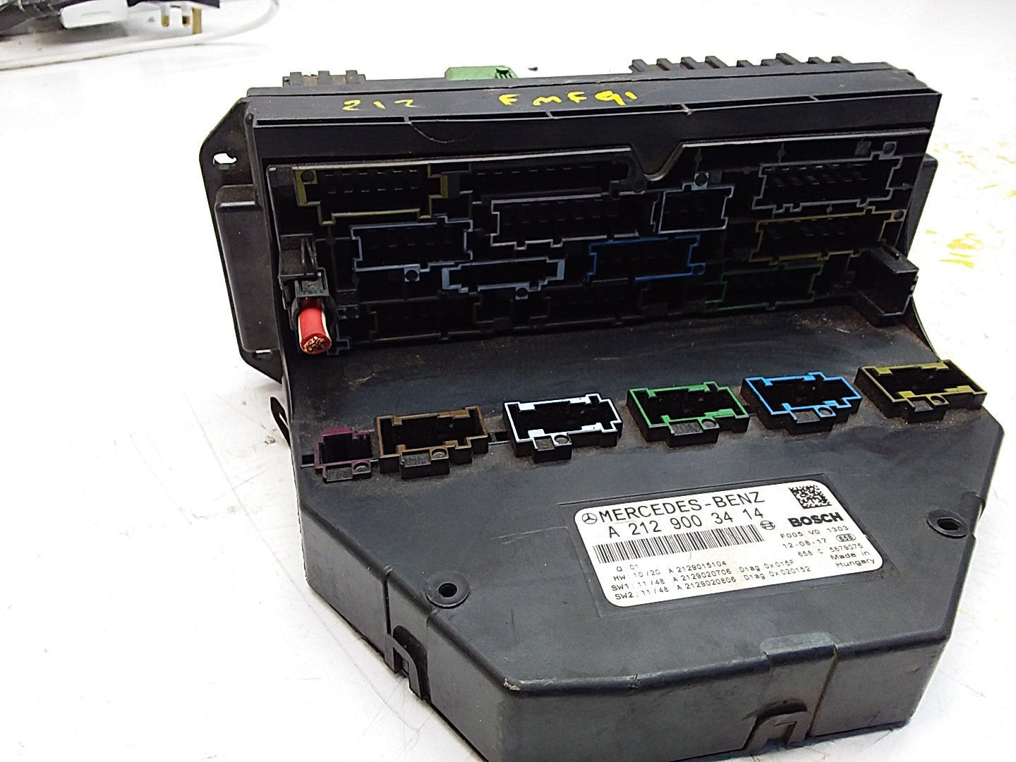 Mercedes E-CLASS W212 Fuse  Box RELAY A2129003414 FMF91