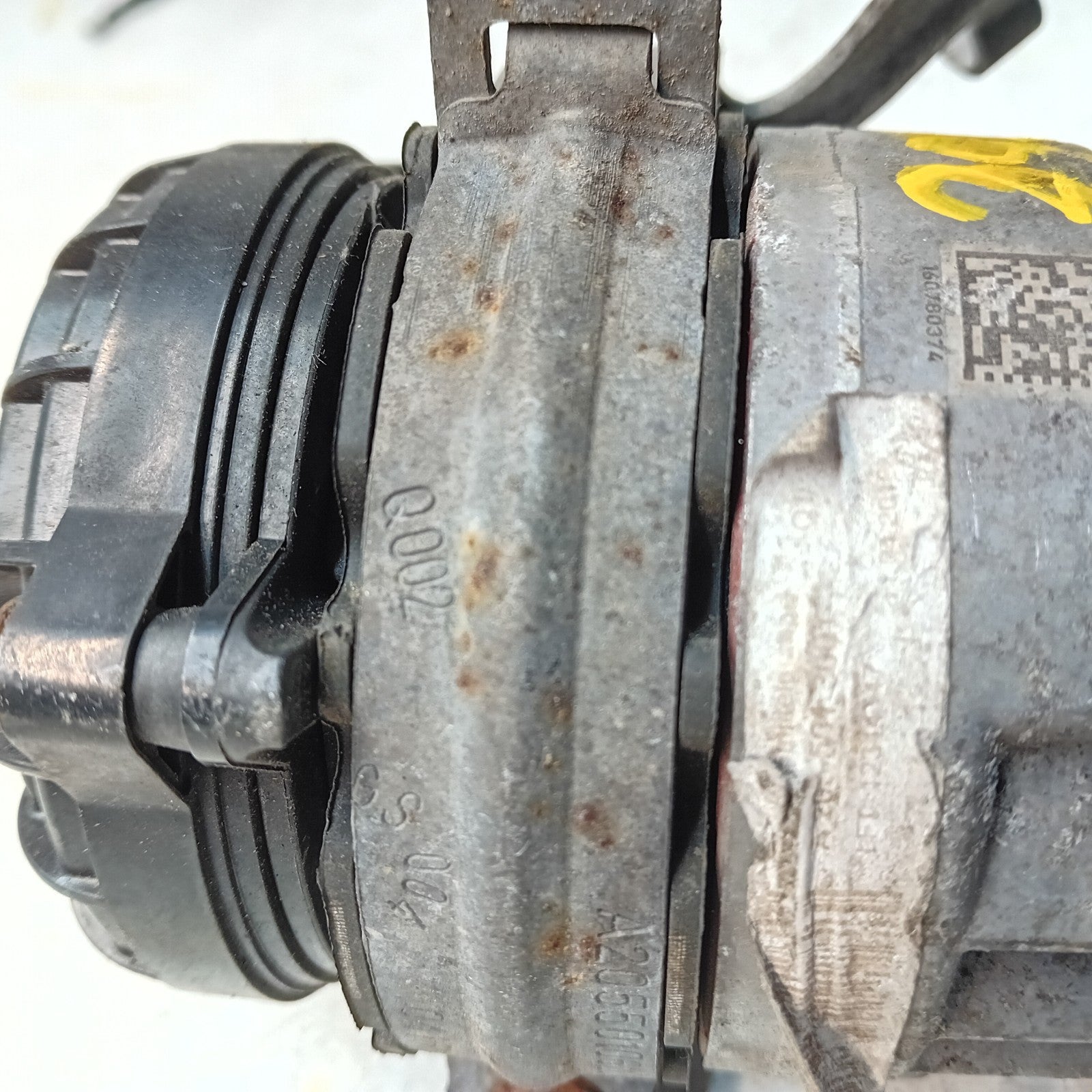 Mercedes C-CLASS W205 ELECTRIC COOLANT WATER PUMP A2055013001 FM00876