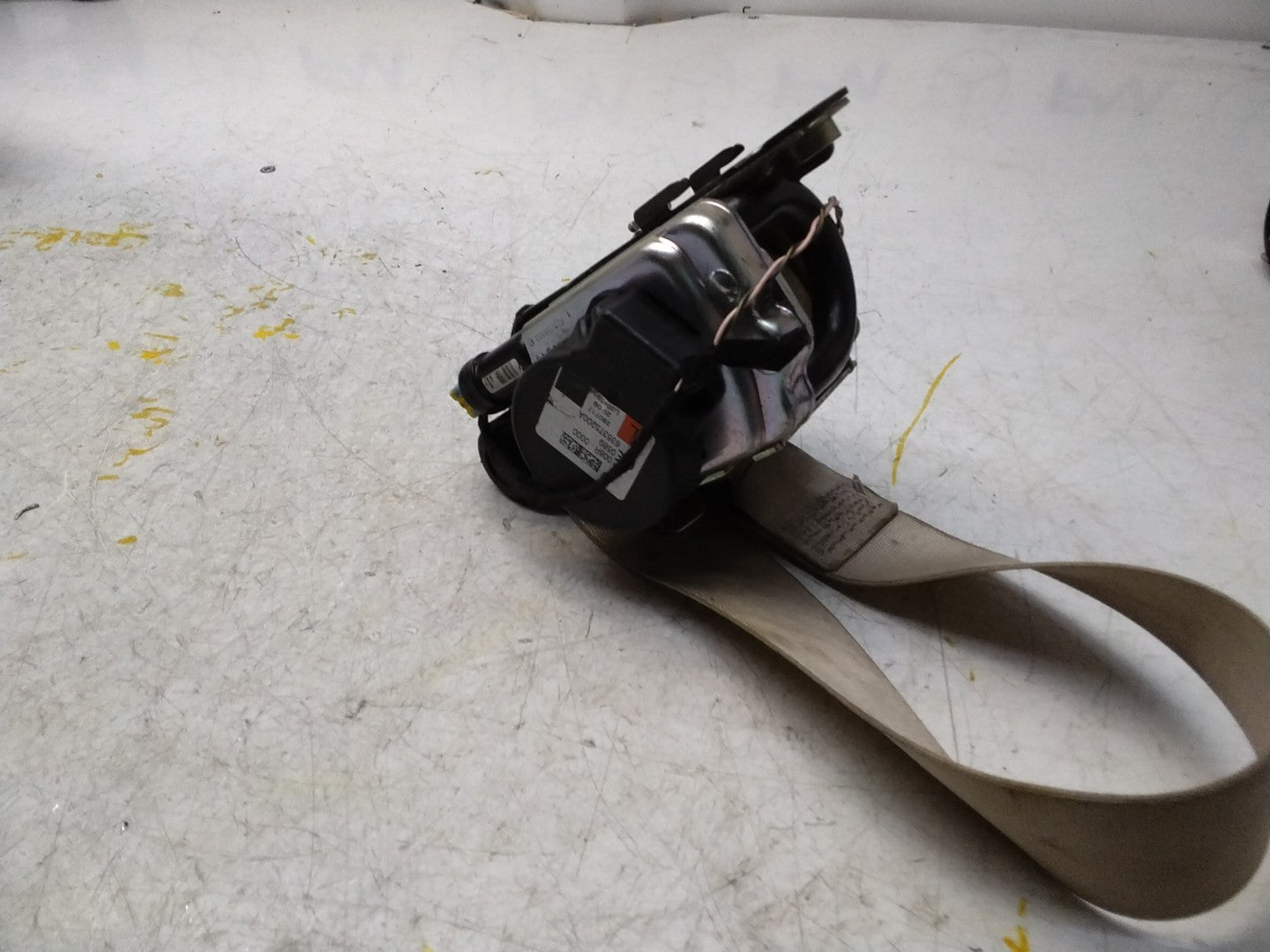 MERCEDES-BENZ C COUPE C205 W205  FRONT LEFT SEATBELT A2058601501 FMS310 NSF 