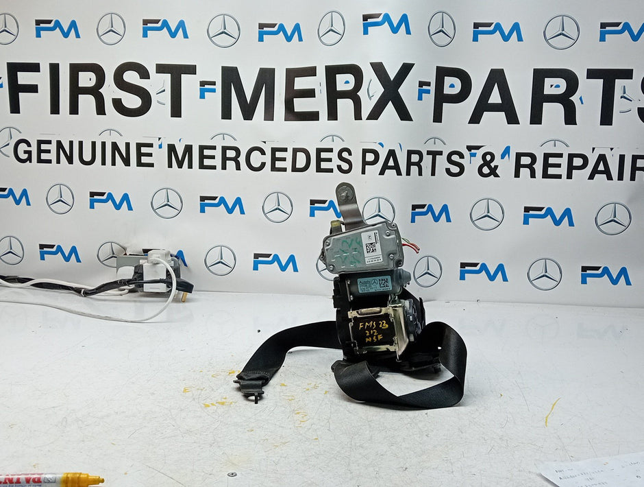 MERCEDES E CLASS W212  SEAT BELT FRONT LEFT PASSENGER SIDE A2128607585 FMS23 NSF