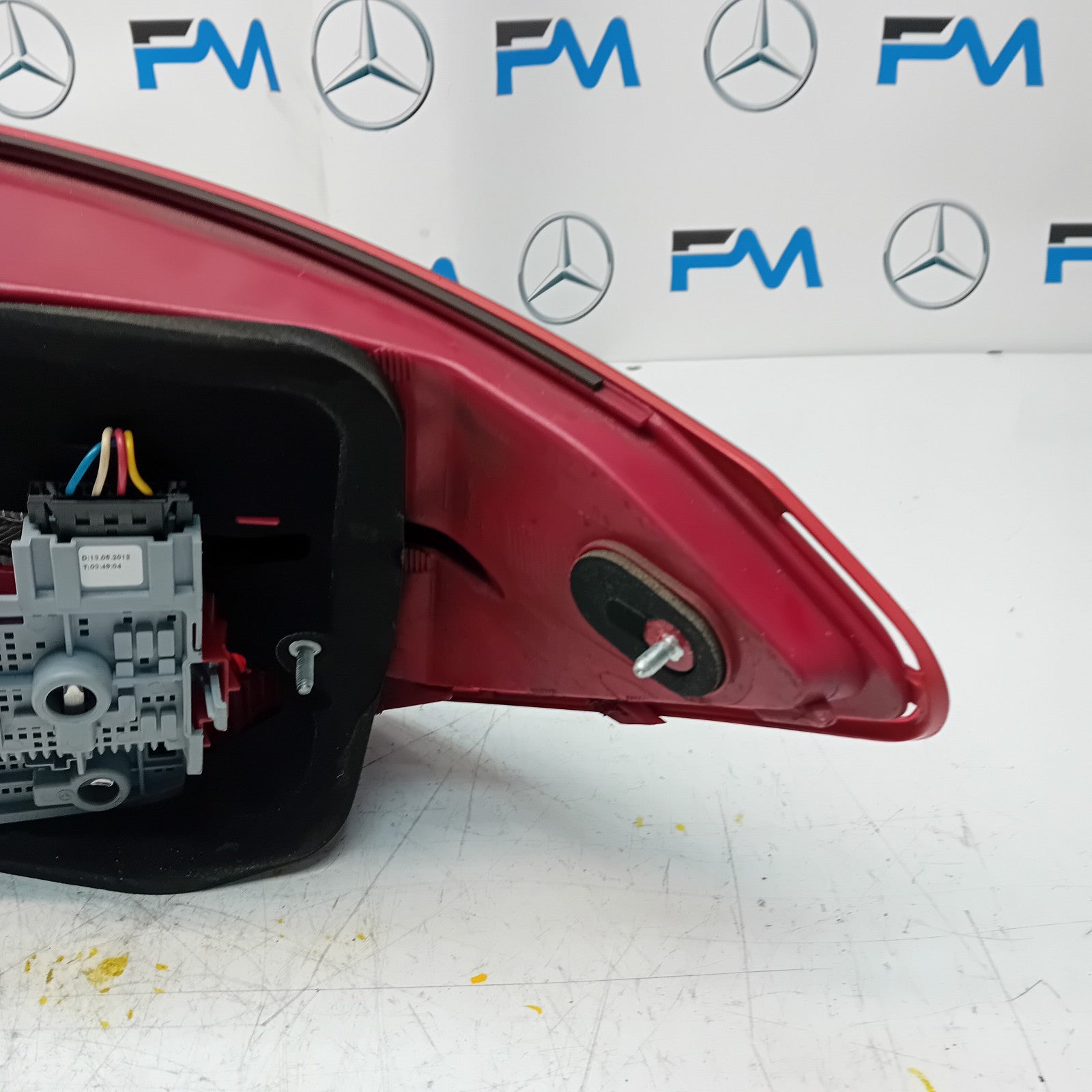 MERCEDES C-CLASS W204 PASSENGER SIDE NS REAR TAIL LIGHT A2048205464 2012 FMT122