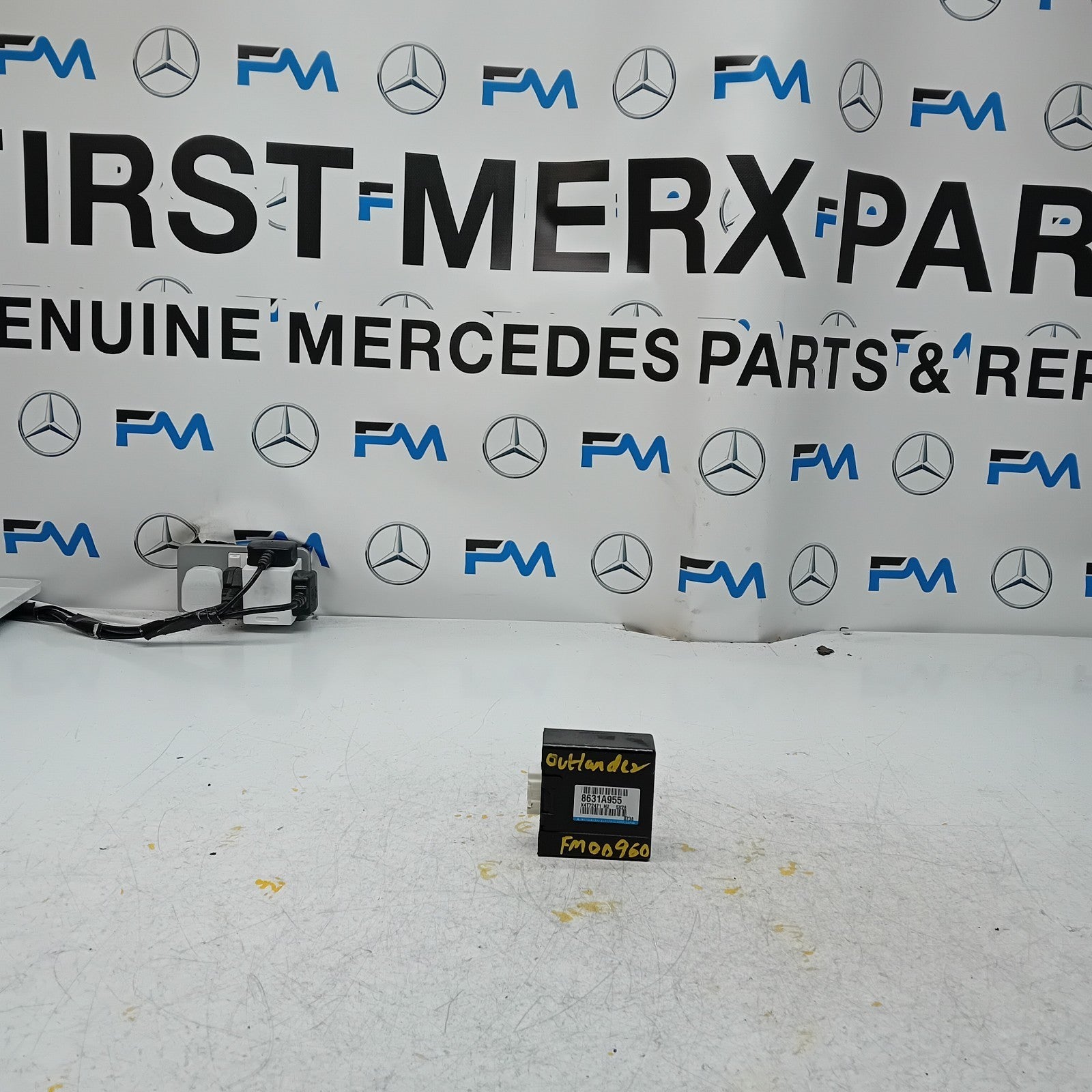 MITSUBISHI OUTLANDER 2015-19 FOUR WHEEL DRIVE CONTROL MODULE 8631A955 FM00960