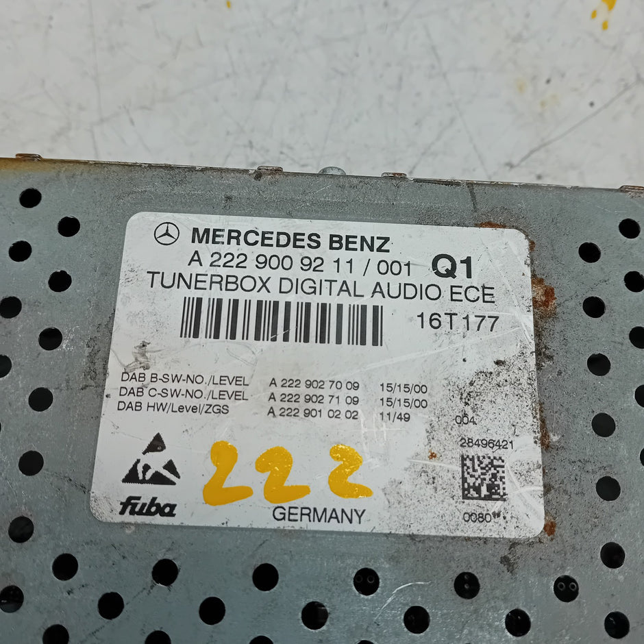 Mercedes GLC E S Class Radio Tuner Box W253 W222 W213 14-21 A2229009211 FM00900
