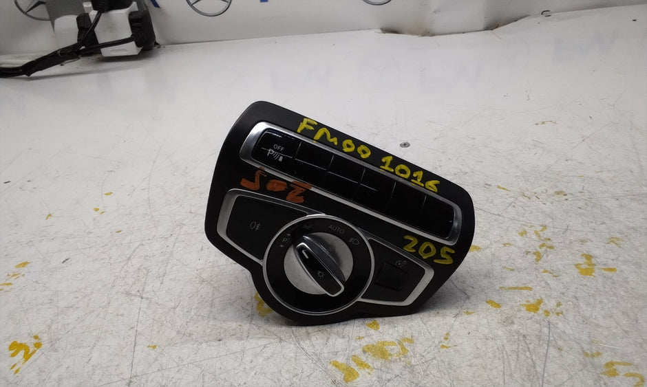 MERCEDES C-CLASS W205 HEADLIGHT CONTROL SWITCH 2014-2020 A2059057007 FM001016