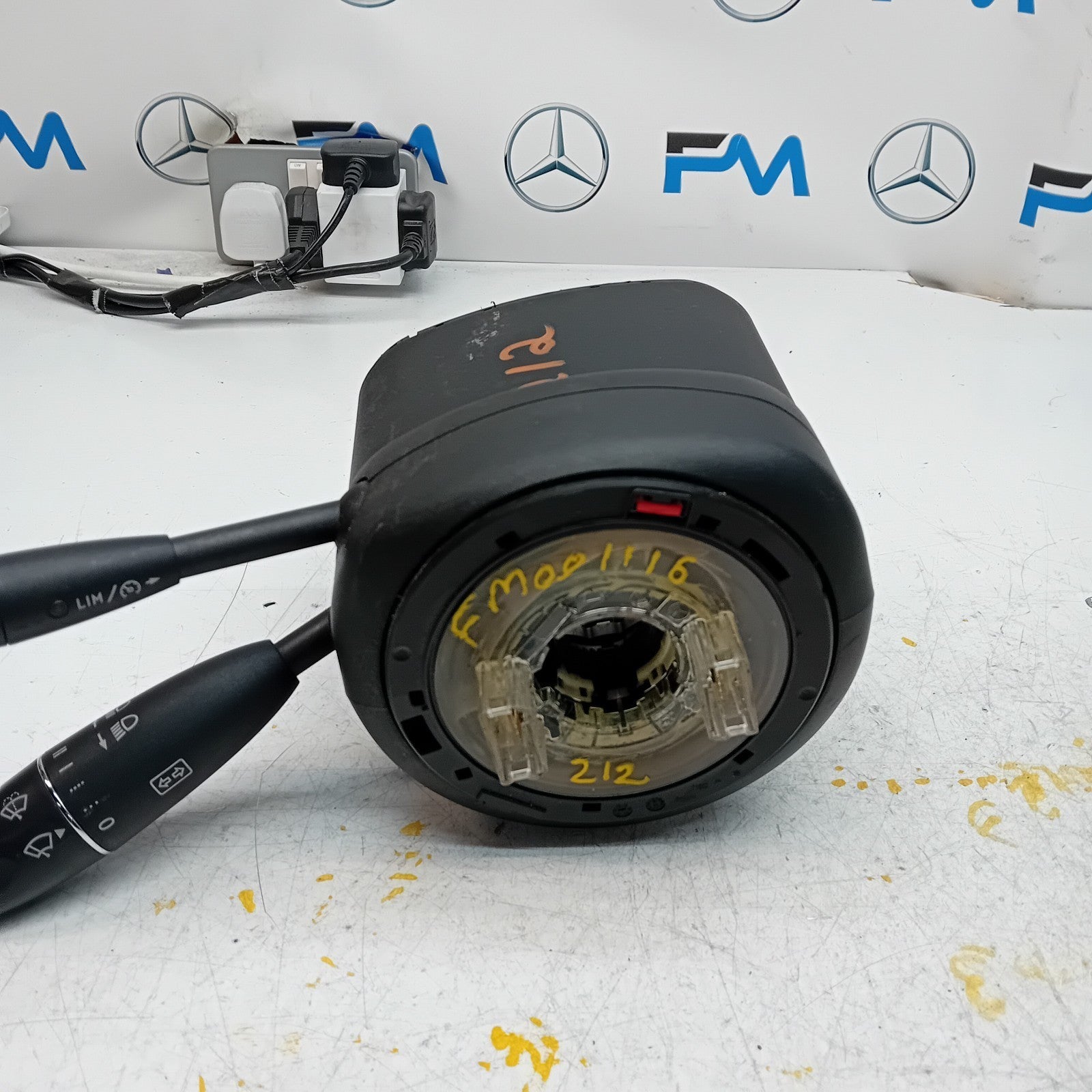 Mercedes E CLASS W212 INDICATOR/WIPER GEAR SELECT + SQUIB A2129007502 FM001116