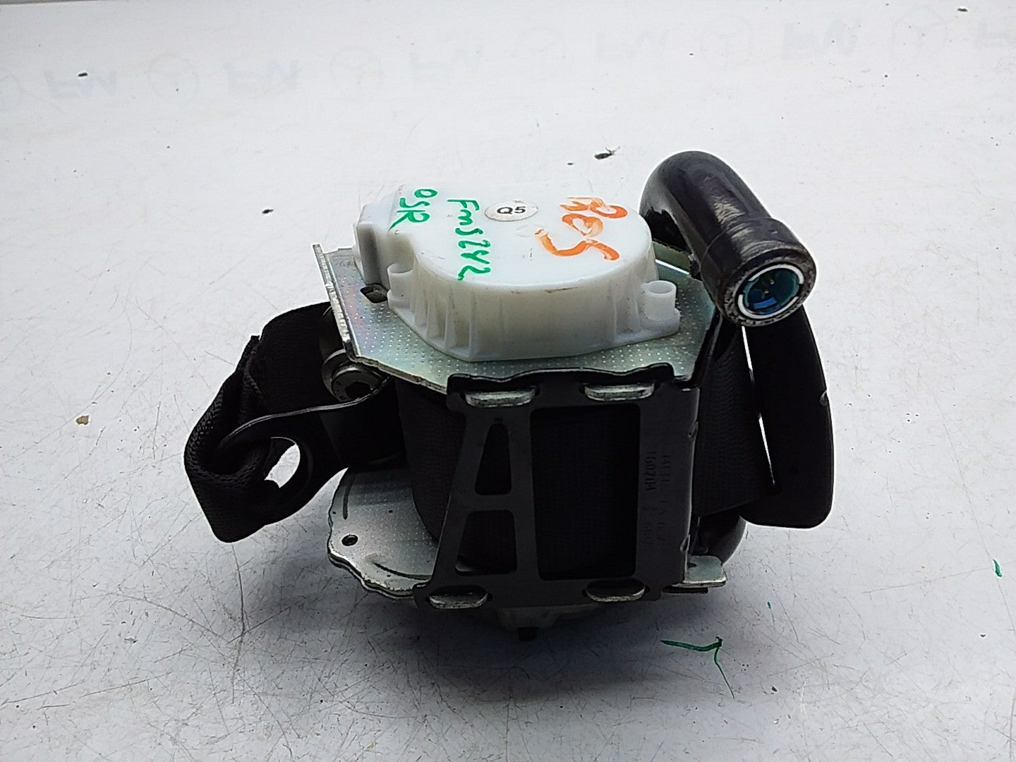 MERCEDES C-CLASS W205 SEAT BELT REAR RIGHT DRIVER SIDE A2058606685 FMS282 OSR