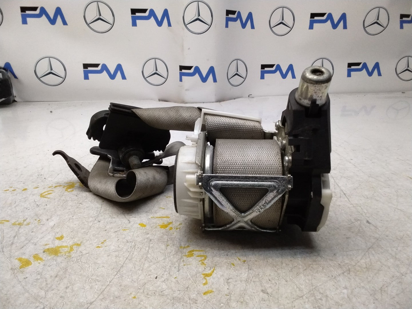 MERCEDES GL CLASS W164 REAR SEAT BELT RIGHT A2018680222 FMS458 OSR