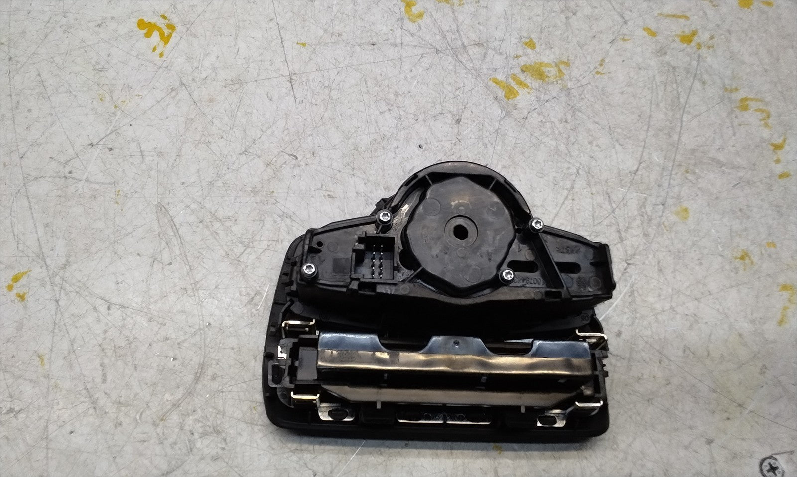 MERCEDES C-CLASS W205 HEADLIGHT CONTROL SWITCH 2014-2020 A2059057007 FM001021