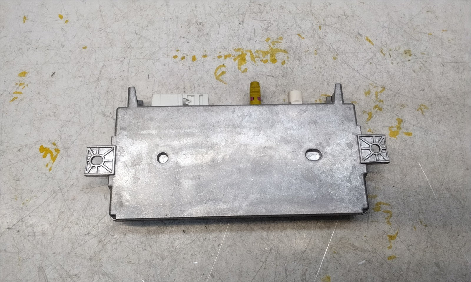 MERCEDES E-CLASS W213 BLUETOOTH PARKING CONTROL MODULE A2139003616 FM001034