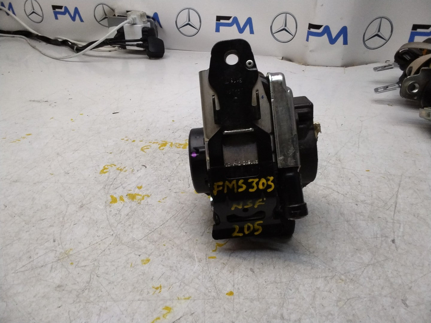 MERCEDES-BENZ C COUPE C205 W205  FRONT LEFT SEATBELT A2058601501 FMS303 NSF 