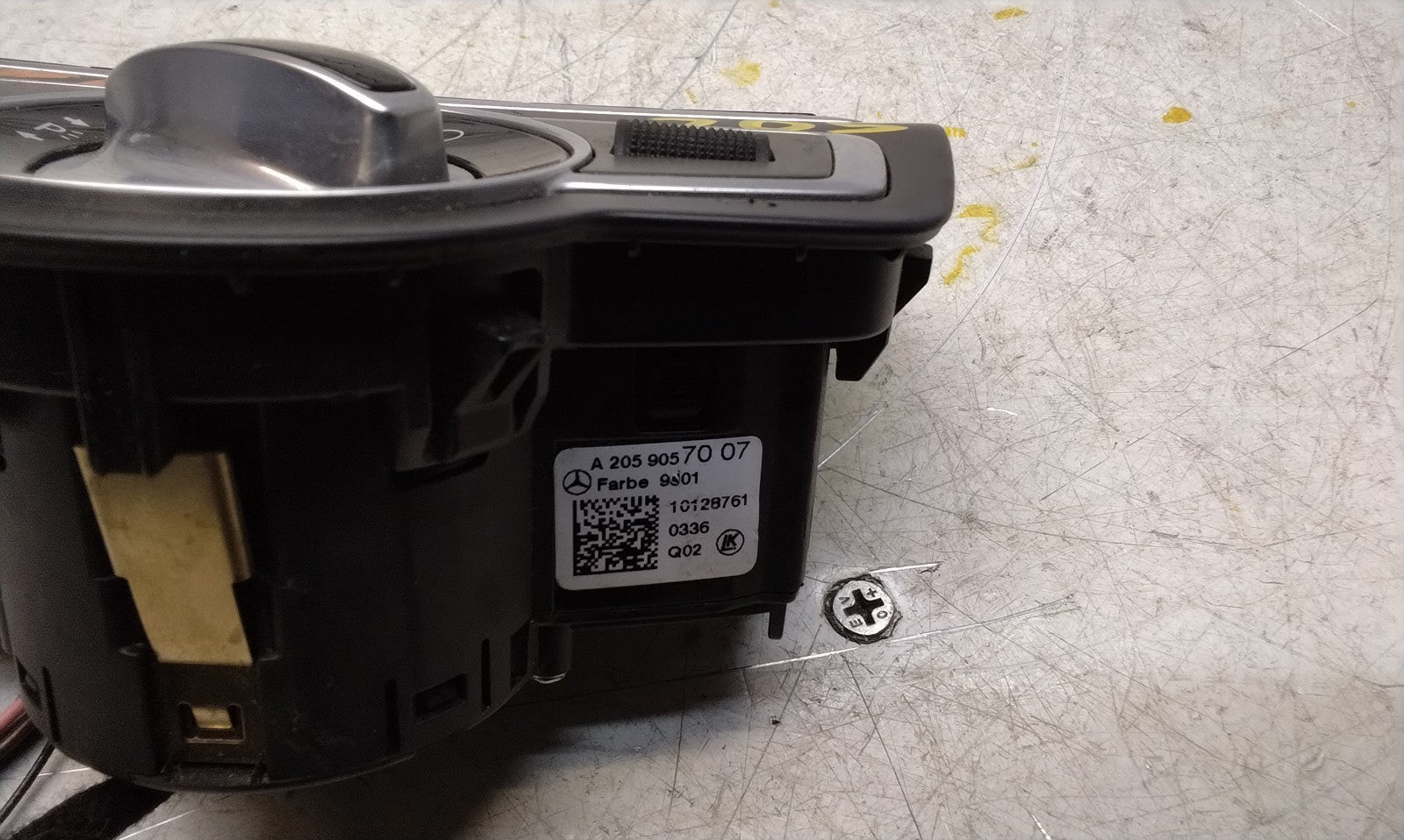 MERCEDES C-CLASS W205 HEADLIGHT CONTROL SWITCH 2014-2020 A2059057007 FM001016