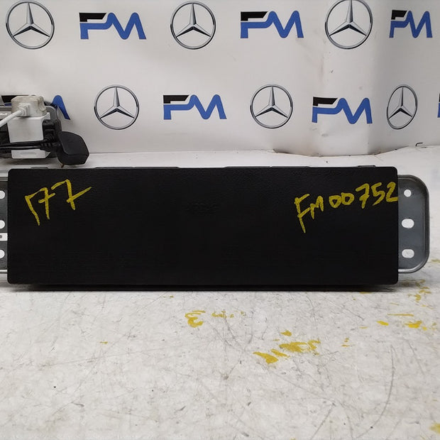 2019 MERCEDES BENZ A-CLASS W177 DRIVER SIDE KNEE AIRBAG A1778600102 FM00752