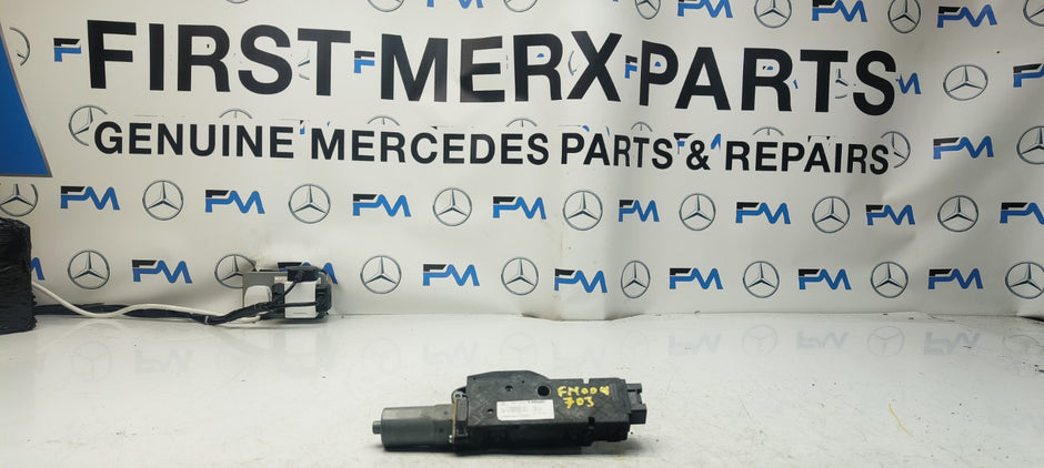 Mercedes E-CLASS W213 Sunroof Motor/Mechanism A2139062104 FM00442