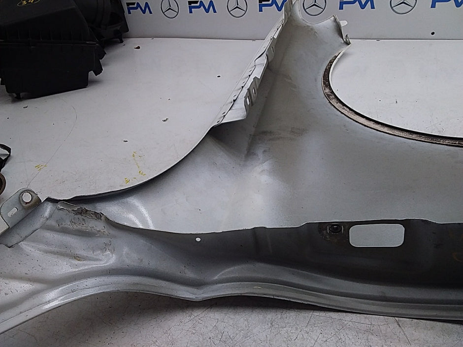 MERCEDES  C-CLASS W205 NS LEFT PASSENGER SIDEWINGS A2058810101 FMW07 (DAMAGED)