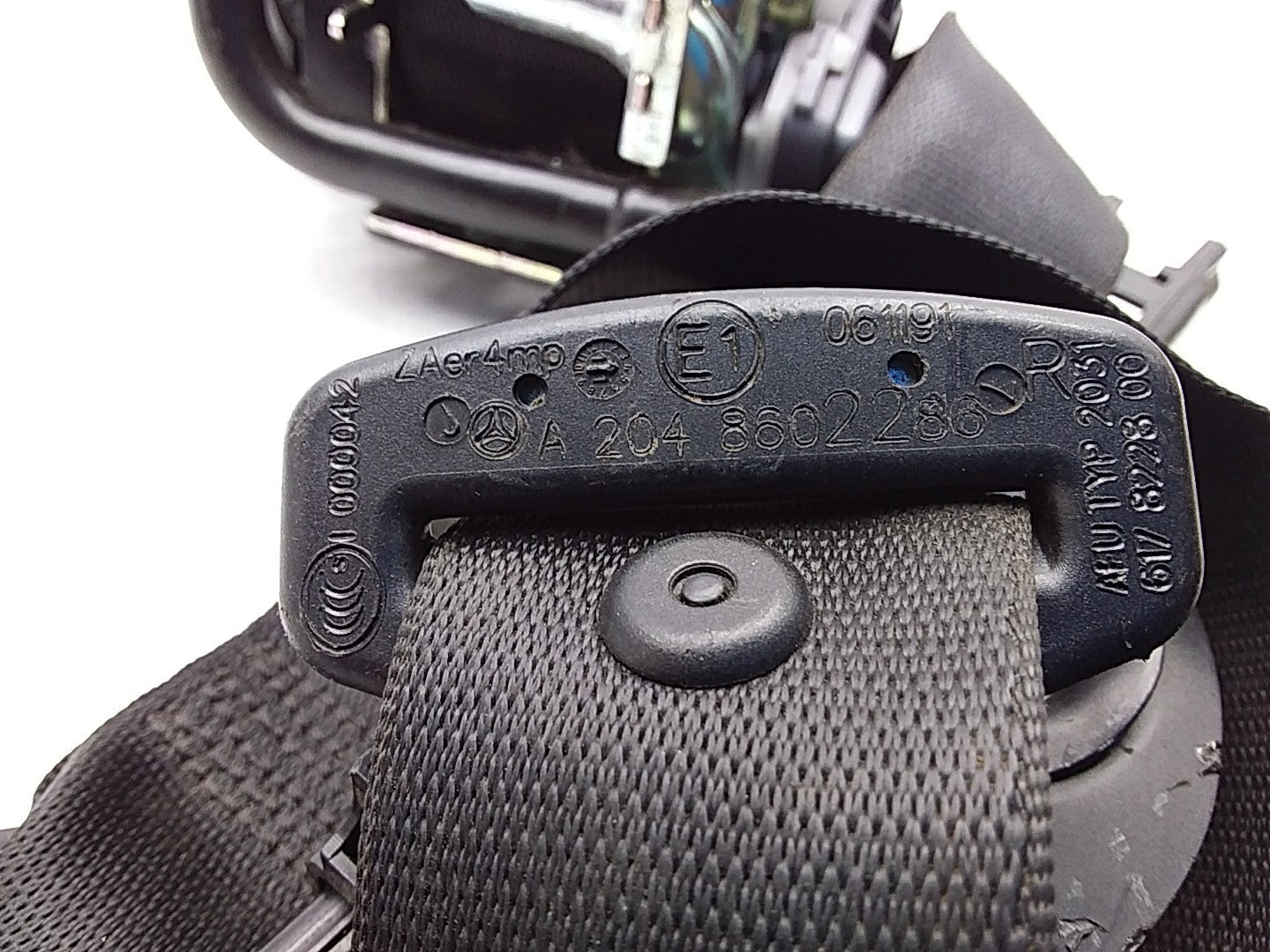MERCEDES C-CLASS W204 SEAT BELT FRONT RIGHT DRIVER SIDE A2048602286 FMS237 OSF