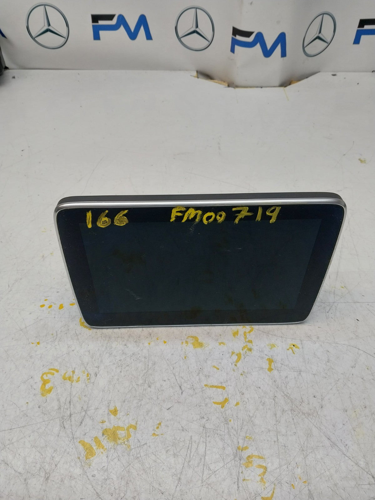 MERCEDES M-CLASS W166 DISPLAY SCREEN A1669007814 2015 FM00719
