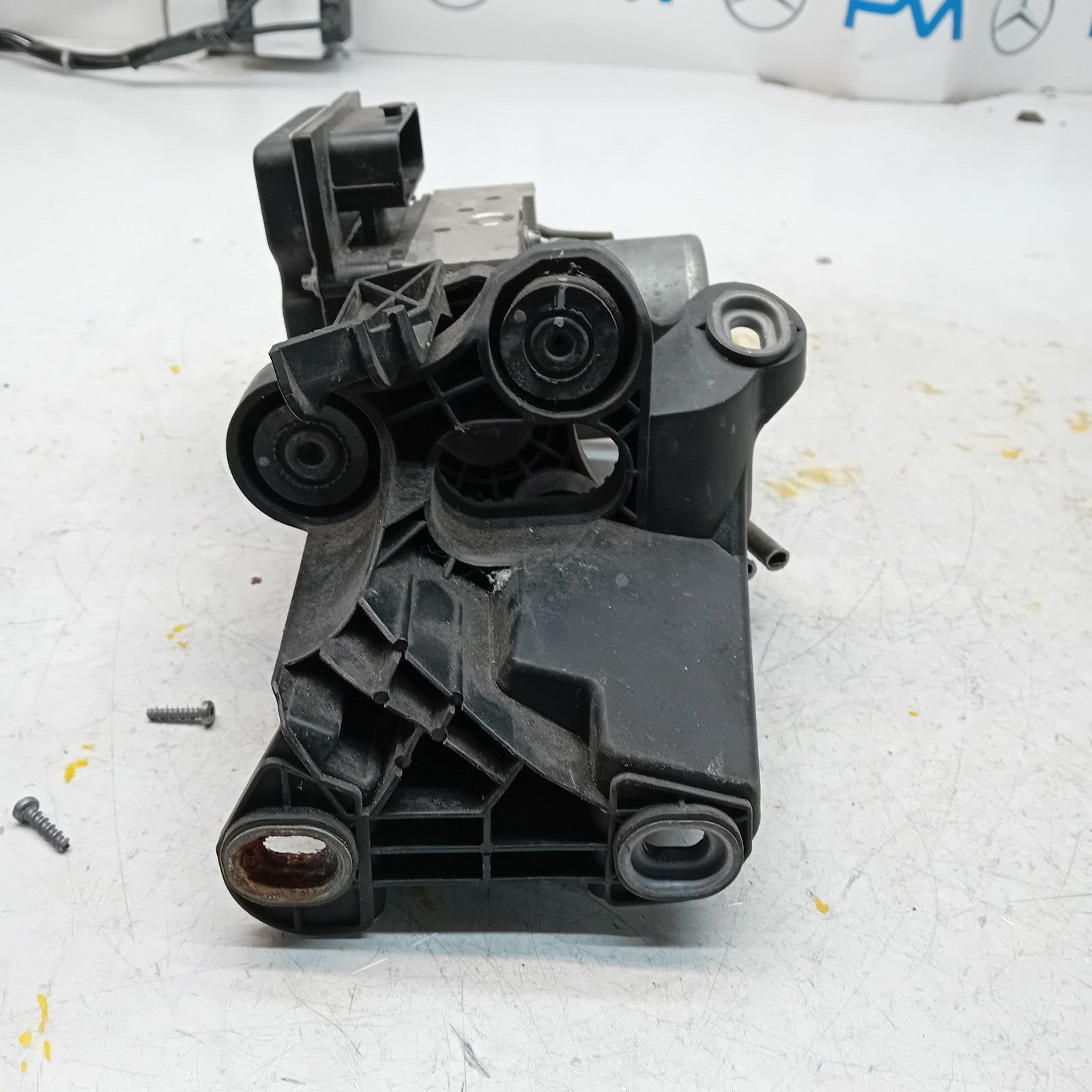 MERCEDES E-CLASS W212 ABS PUMP MODULE CONTROL UNIT A2124312912 FM00973