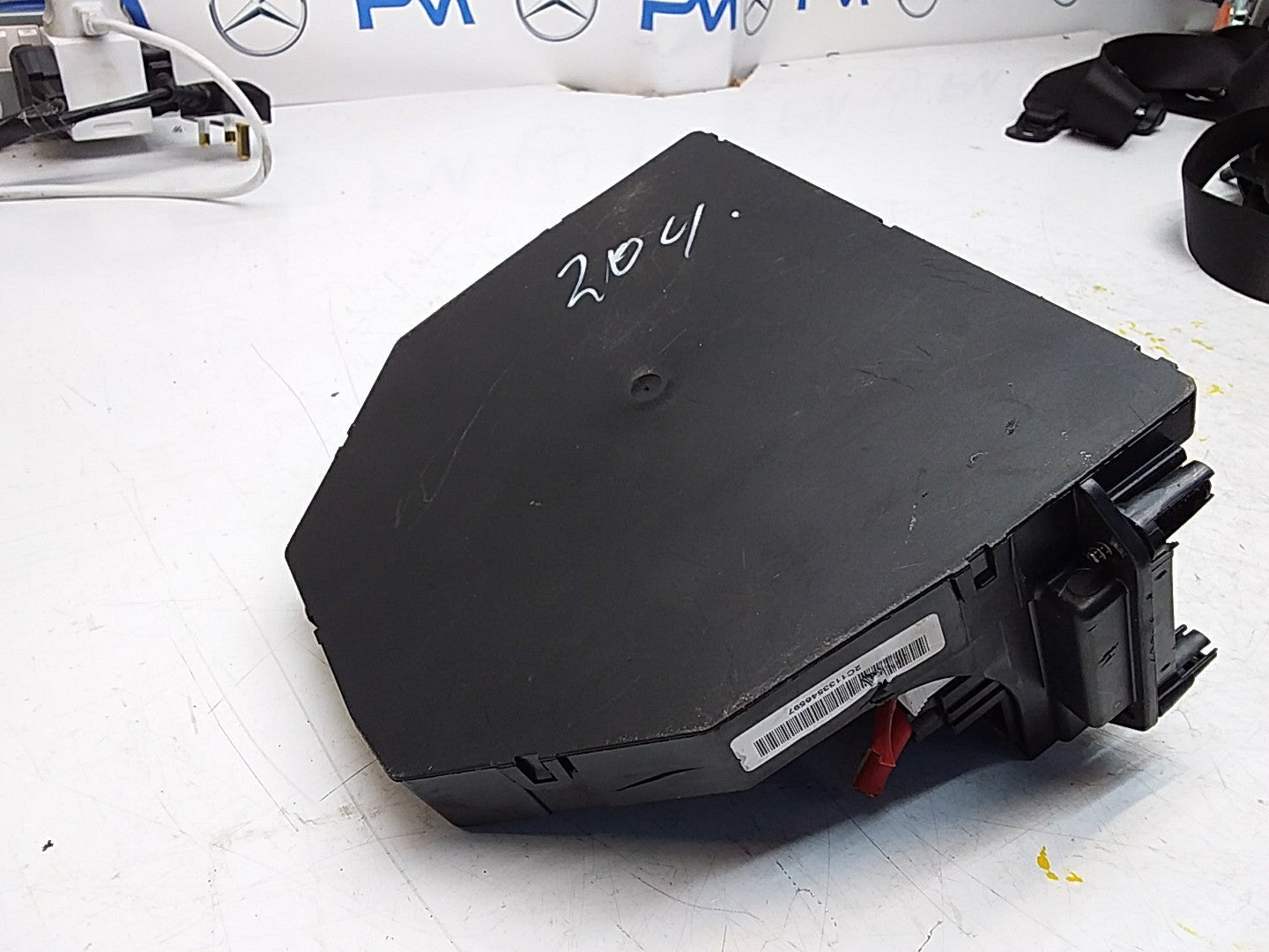 Mercedes E-CLASS W212 Fuse  Box RELAY A2129005812 FMF88 