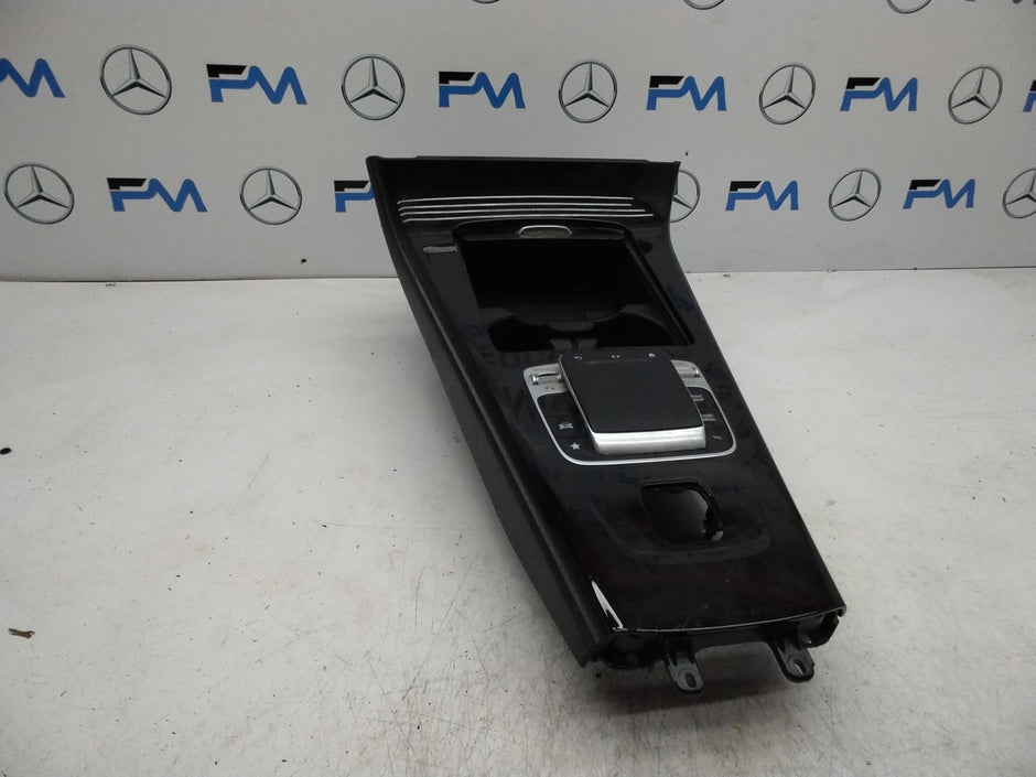  MERCEDES A-CLASS W177 CENTRE  CONSOLE   A1776805701 FMK30