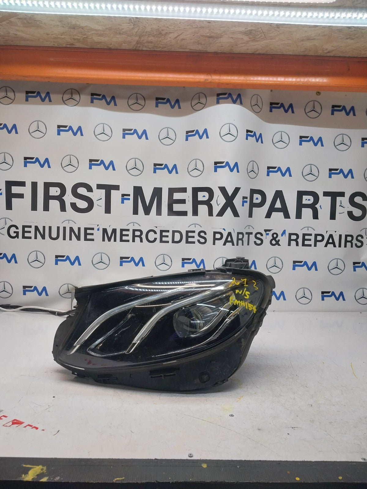 MERCEDES E-CLASS 2014 ONWARDS W213 HEADLIGHT PASSENGER NS A2139064104 FMH154