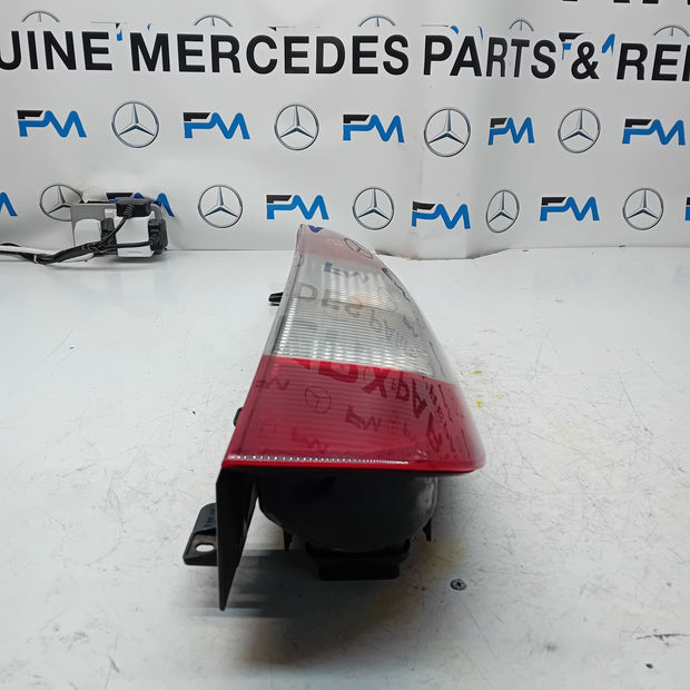 MERCEDES VITO W639 2004-14 DRIVER OS OUTER REAR TAIL LIGHT 964678-01 FMT152