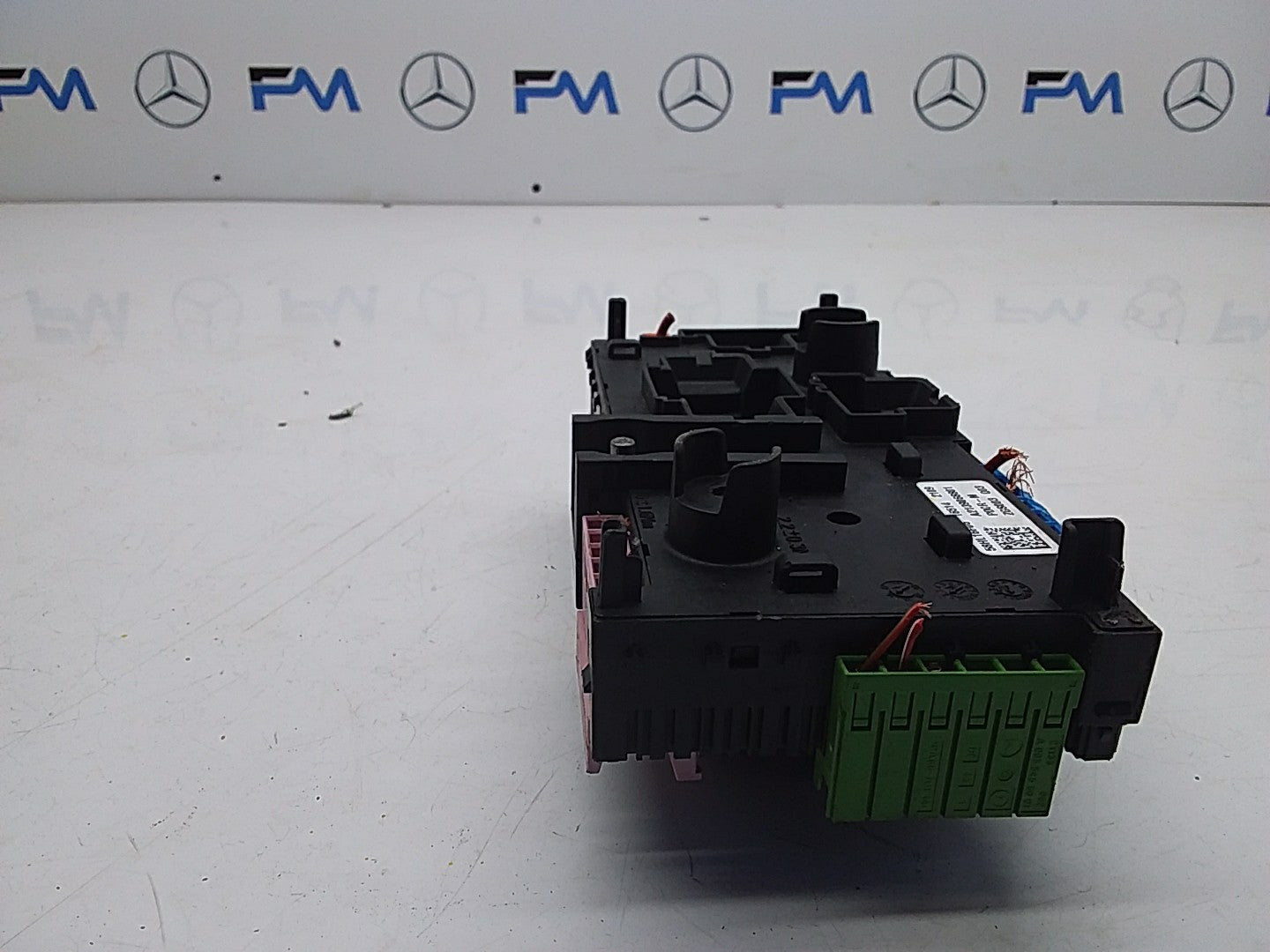 MERCEDES E-CLASS W213 2016 ONWARDS FUSE RELAY BOX A2139068801  FMF59