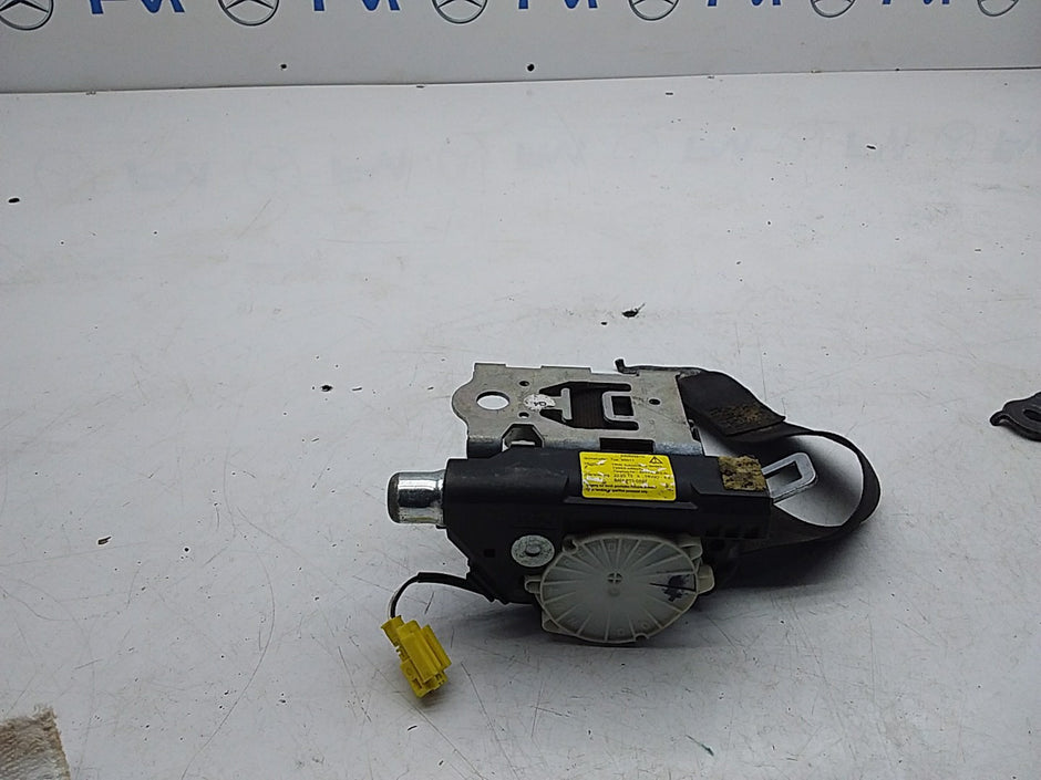 MERCEDES C-CLASS W204 SEAT BELT REAR  LEFT PASSENGER SIDE A2048602886 FMS209 NSR
