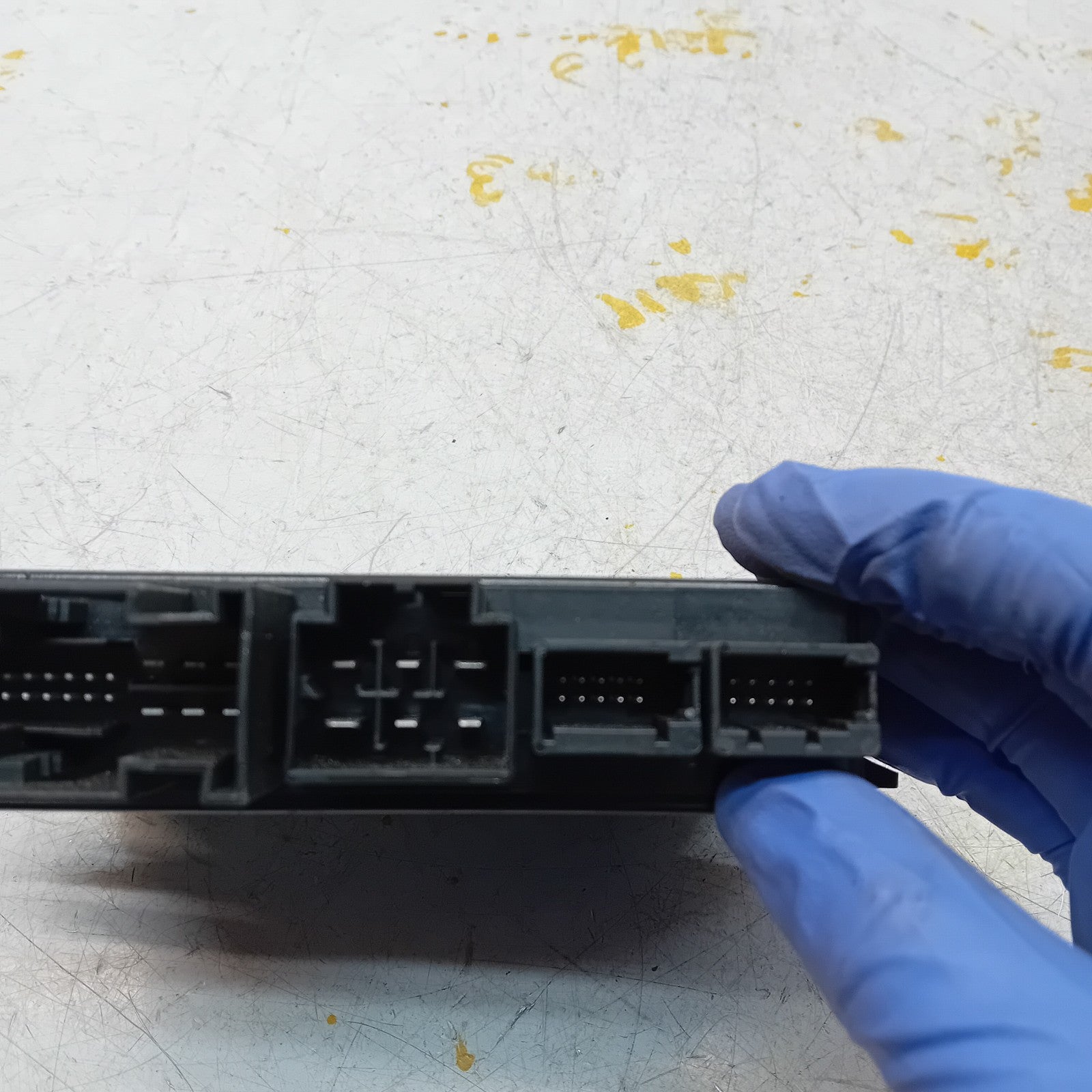 MERCEDES GLE W166 ELECTRIC TOWBAR CONTROL UNIT A1669008019 FM00868
