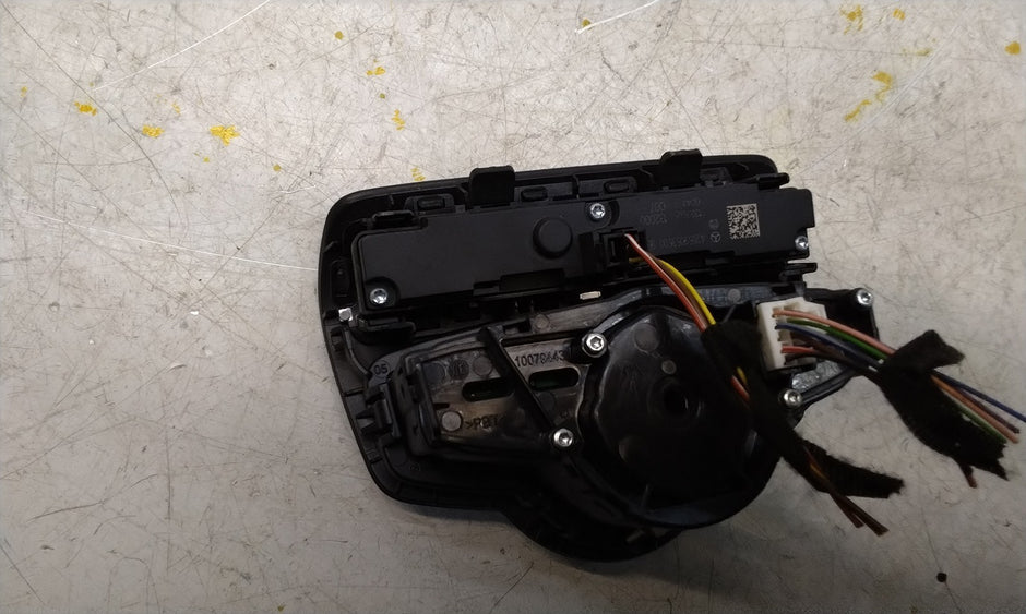 MERCEDES C-CLASS W205 HEADLIGHT CONTROL SWITCH 2014-2020 A2059057007 FM001016