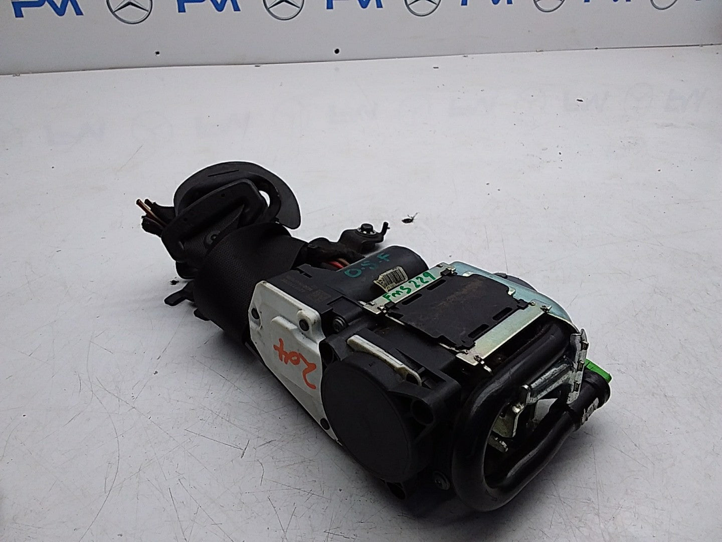 MERCEDES C-CLASS W204 SEAT BELT FRONT RIGHT DRIVER SIDE A2048602485 FMS229 OSF