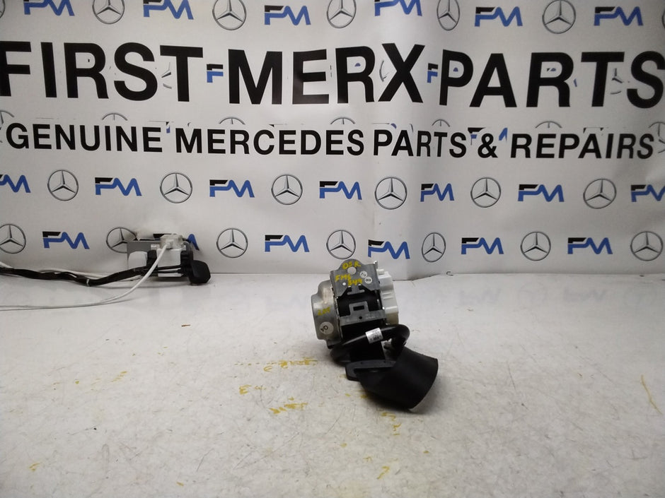 MERCEDES C-CLASS W205 SEAT BELT REAR RIGHT DRIVER SIDE A2058600685 FMS349 OSR