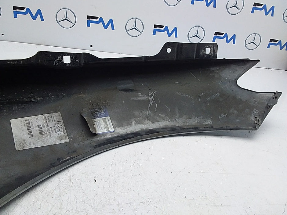 MERCEDES  C-CLASS W205 NS LEFT PASSENGER SIDEWINGS A2058810148 FMW06 (DAMAGED)