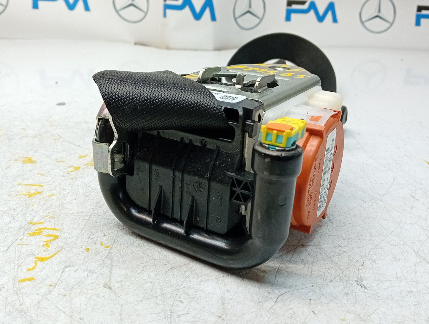 MERCEDES A CLASS  FRONT LEFT SEAT BELT WITH PRETENSIONER A1778600700 FMS65 NSF