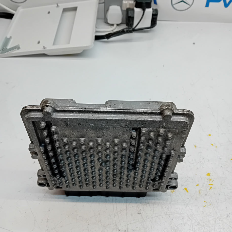 MERCEDES  C CLASS W205 W213 2018 ENGINE  ECU CONTROL MODULE A626900000 FM00820