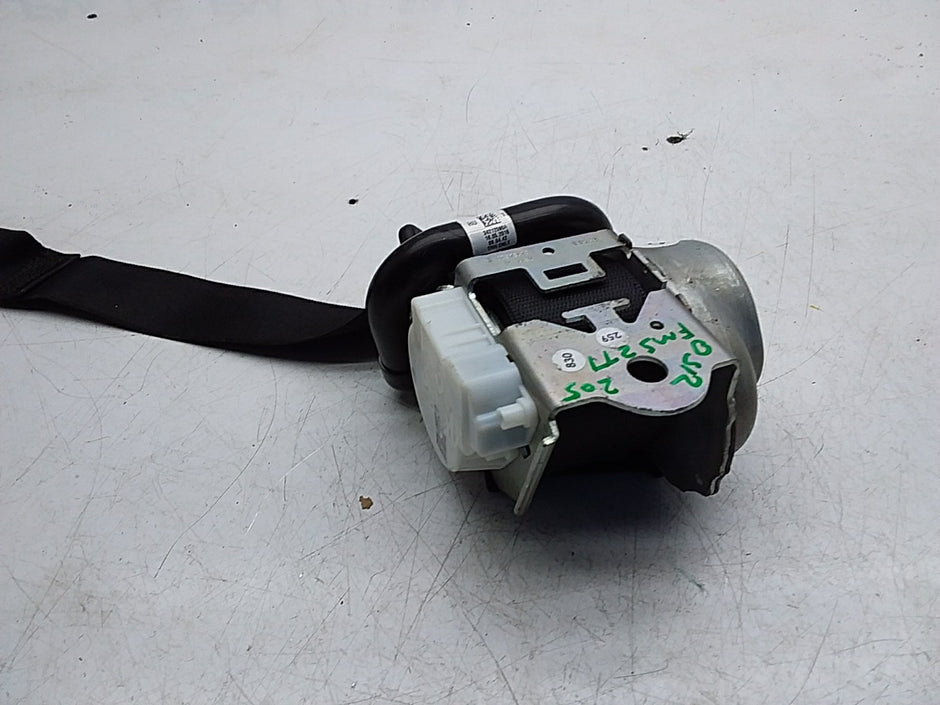MERCEDES C-CLASS W205 SEAT BELT REAR RIGHT DRIVER SIDE A2058600685 FMS277 OSR