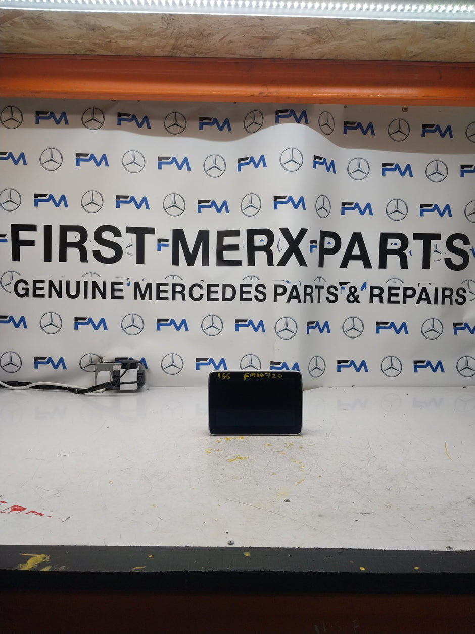 MERCEDES M-CLASS W166 DISPLAY SCREEN A1669007814 2015 FM00720