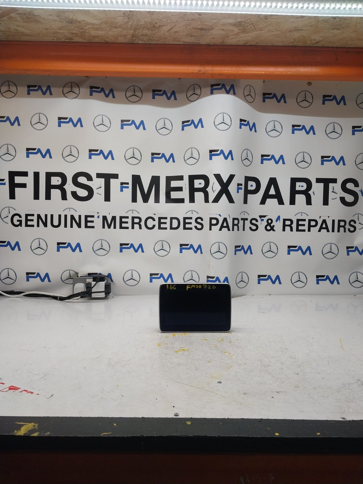 MERCEDES M-CLASS W166 DISPLAY SCREEN A1669007814 2015 FM00720