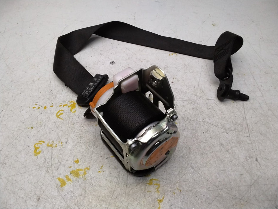 MERCEDES CLA C118 A-CLASS DRIVER SIDE FRONT SEAT BELT A1188601400 FMS382 OSF