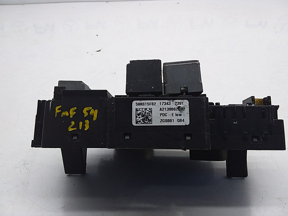 MERCEDES E CLASS FUSE RELAY BOX A2139062202 W213 2016 ONWARDS FMF54