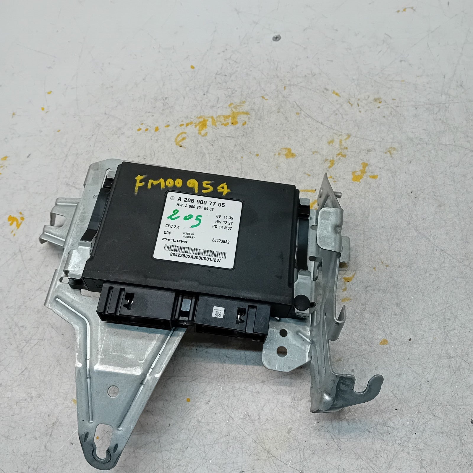 MERCEDES C-CLASS W205 GEARBOX CONTROL UNIT W205 A2059007705 FM00954