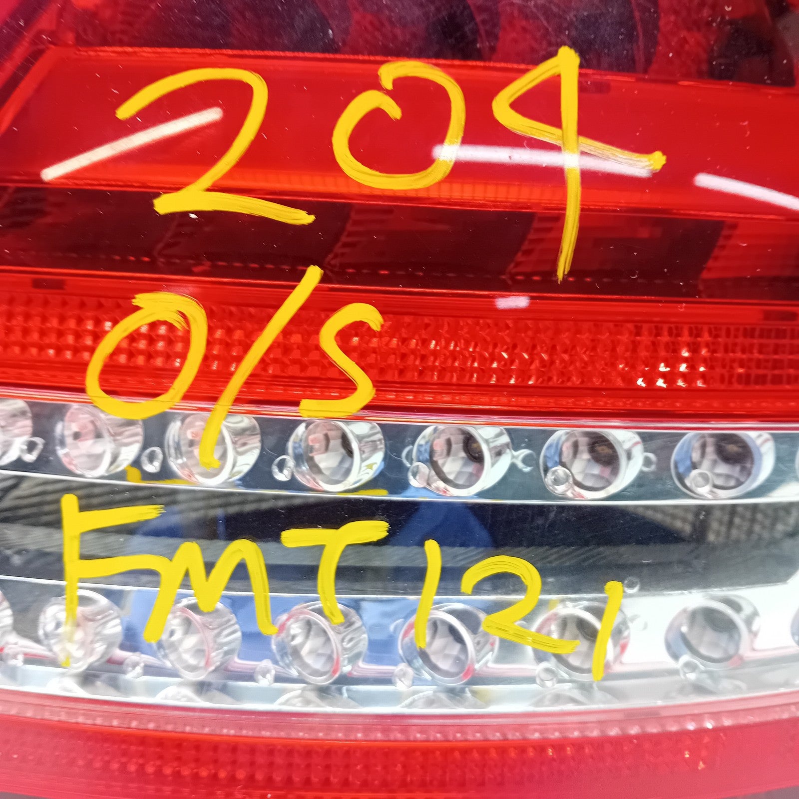 MERCEDES C-CLASS W204 DRIVER SIDE OS REAR TAIL LIGHT A2048205864 2012 FMT121