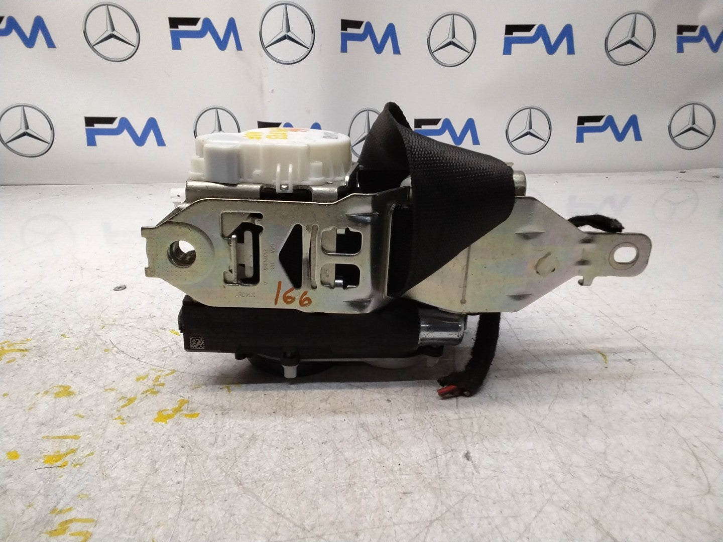 MERCEDES M CLASS GLE SEAT BELT FRONT LEFT PASSENGER A1668601300 W166 FMS373 NSF