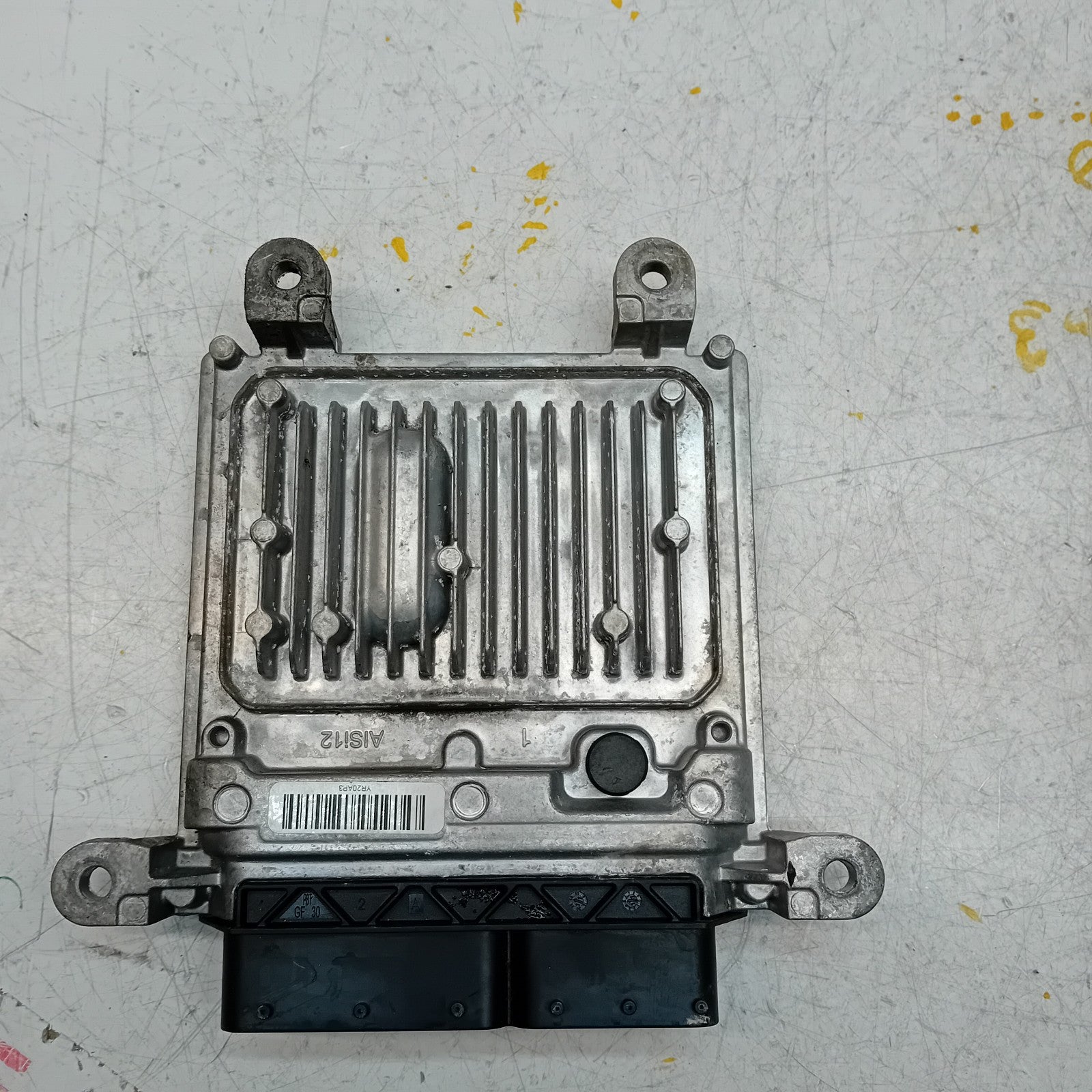 MERCEDES  C CLASS W205 W213 2018 ENGINE  ECU CONTROL MODULE A6519007500 FM00816